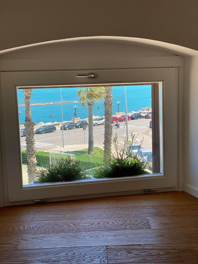 Cconforthotels Appartamento Domus Venezia Bari Bagian luar foto